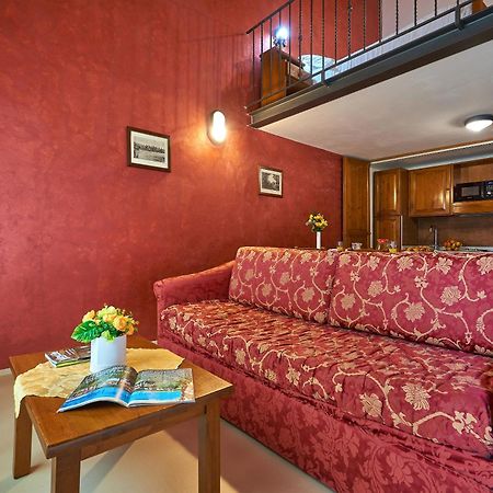 Casanova - Panoramic Rooms And Suites San Quirico dʼOrcia Exteriör bild