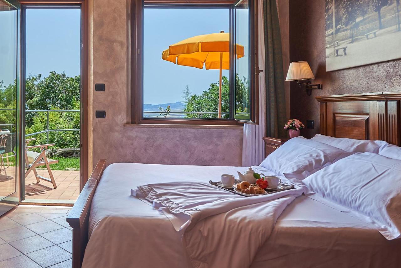 Casanova - Panoramic Rooms And Suites San Quirico dʼOrcia Exteriör bild