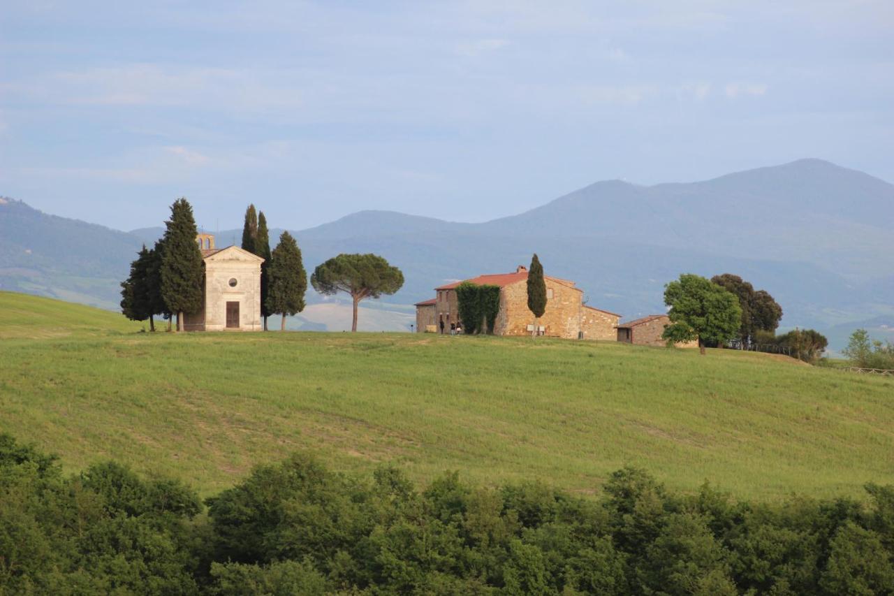 Casanova - Panoramic Rooms And Suites San Quirico dʼOrcia Exteriör bild